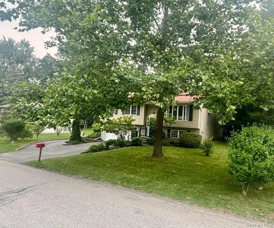 23 Hankin Loop, Poughkeepsie, NY 12601 - #2