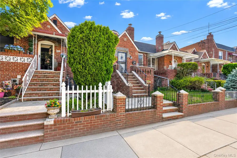 252 E 45th Street, Brooklyn, NY 11203 - #2