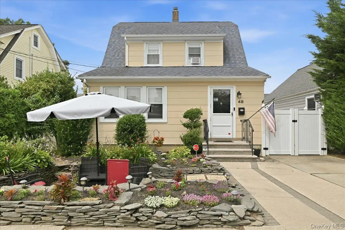 48 Poplar Street, West Hempstead, NY 11552 - #1