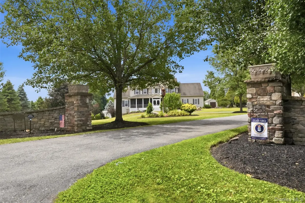 161 Bergen Circle, Slate Hill, NY 10973 - #1