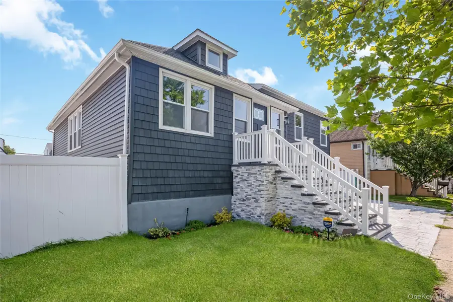 1043 Delaware Avenue, Island Park, NY 11558 - #2