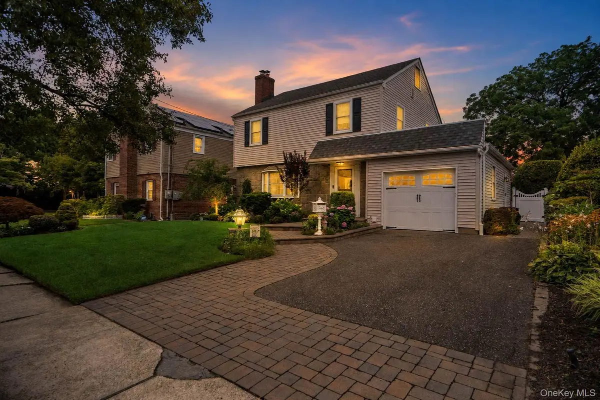 10 Crimson Avenue, Malverne, NY 11565 - #1