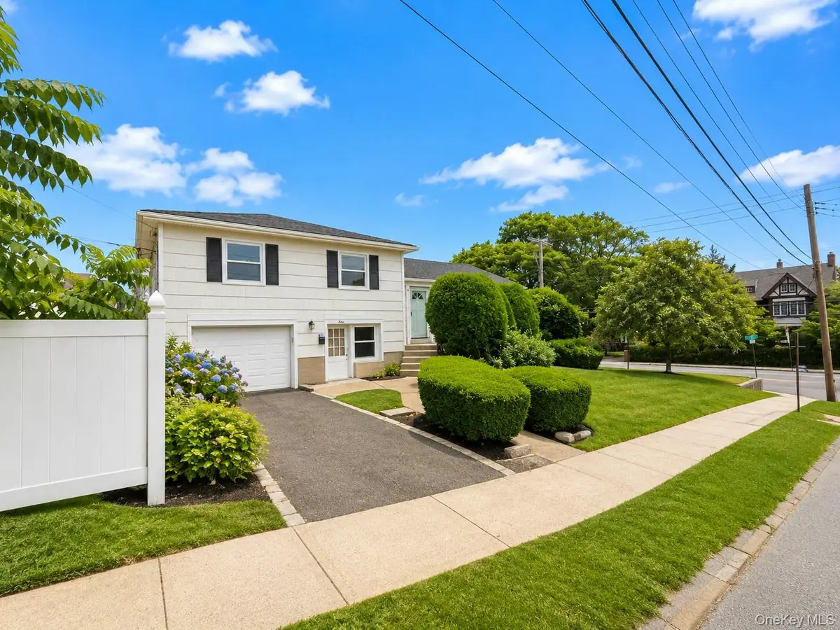 3 Soundview Street, New Rochelle, NY 10805 - #1