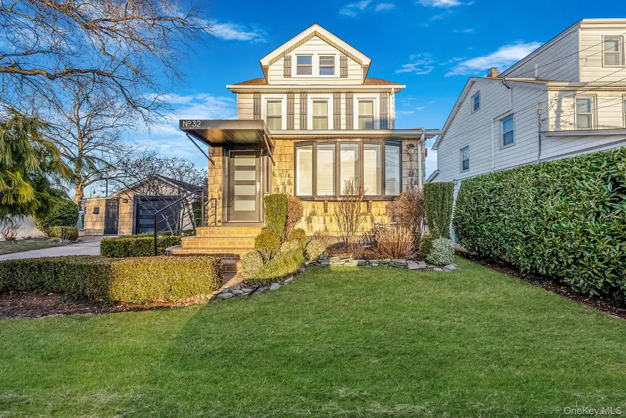 32 Everett, Lynbrook, NY 11563 - #3