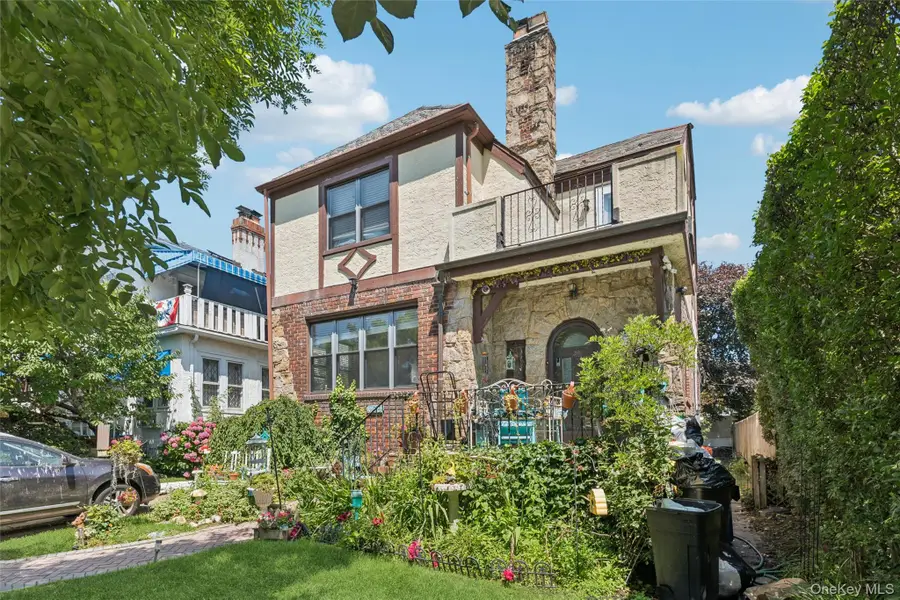 439 W Olive Street, Long Beach, NY 11561 - #2