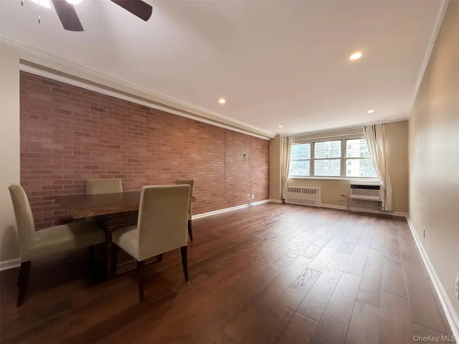 33 Barker Avenue #3F, White Plains, NY 10601 - #3