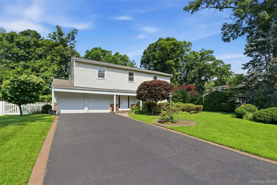 12 Kenny Street, Hauppauge, NY 11788 - #2