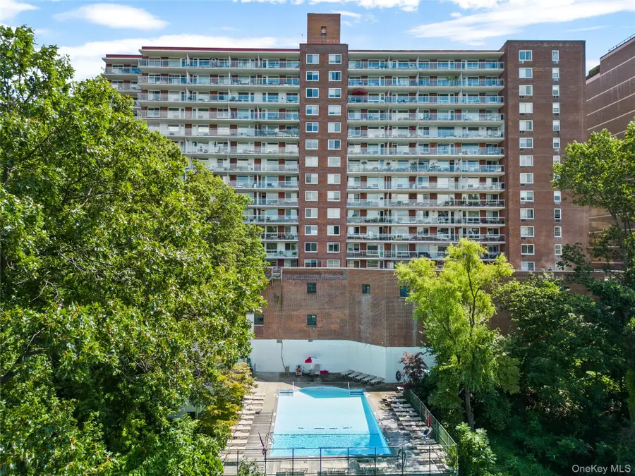 2575 Palisade Avenue #12AB, Bronx, NY 10463 - #3