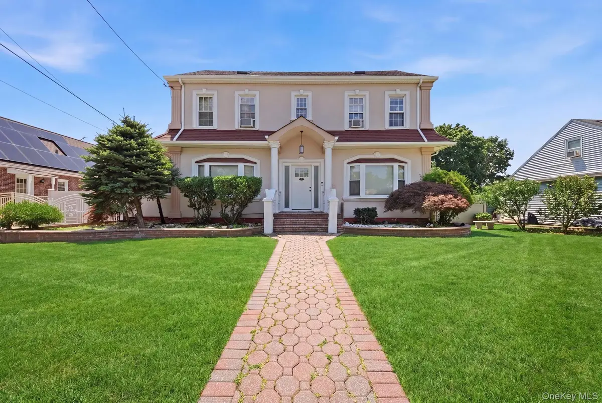 810 Wallace Avenue, Baldwin, NY 11510 - #1