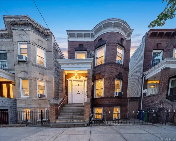 2512 Maclay Avenue, Bronx, NY 10461
