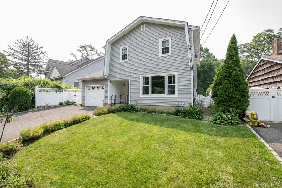 21 Vause Street, Northport, NY 11768 - #2