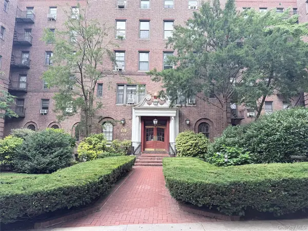 83-80 118 Street #6C, Kew Gardens, NY 11415