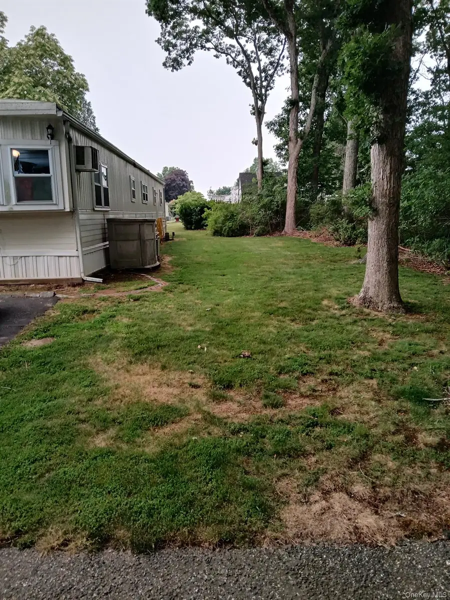 1661 OLD COUNTRY RD UNIT Fresh Pond #48, Riverhead, NY 11901 - #3