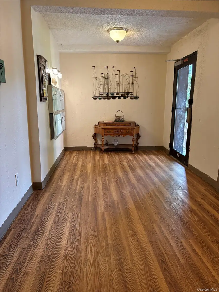 50 Davenport Avenue #1C, New Rochelle, NY 10805 - #2