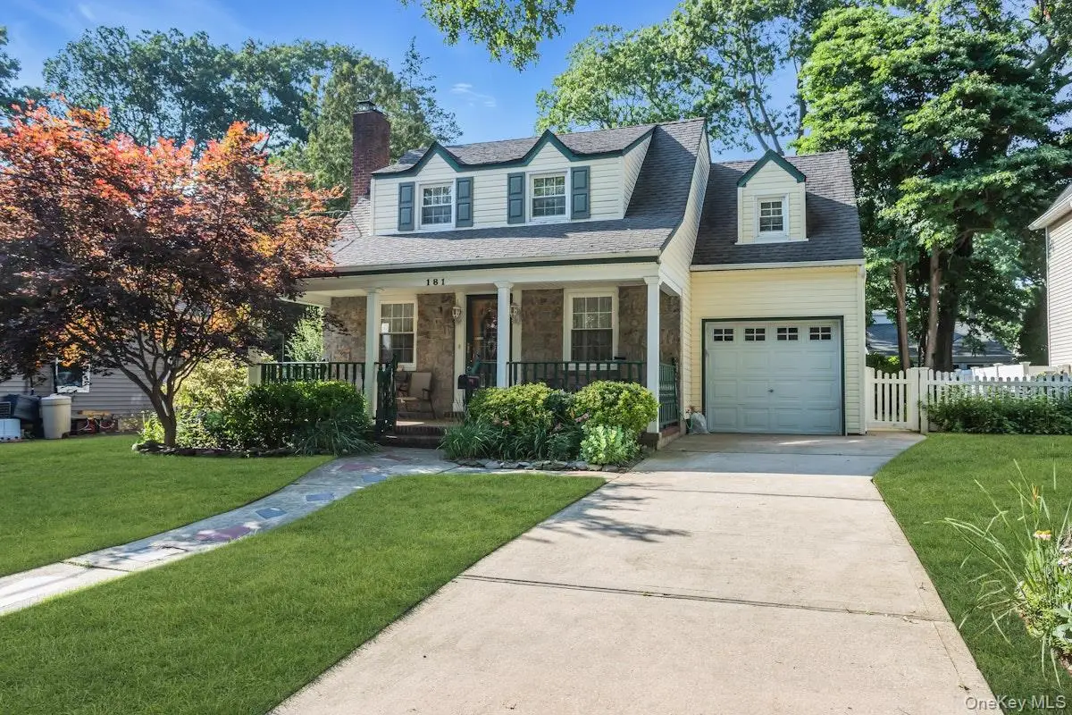 181 Woodbine Avenue, Merrick, NY 11566 - #1