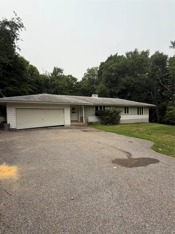 135 Goodridge Road, Westtown, NY 10998