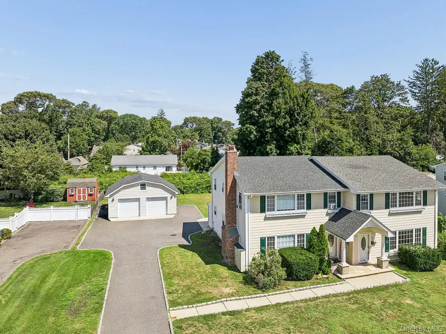 17 Parr Drive, Ronkonkoma, NY 11779 - #3