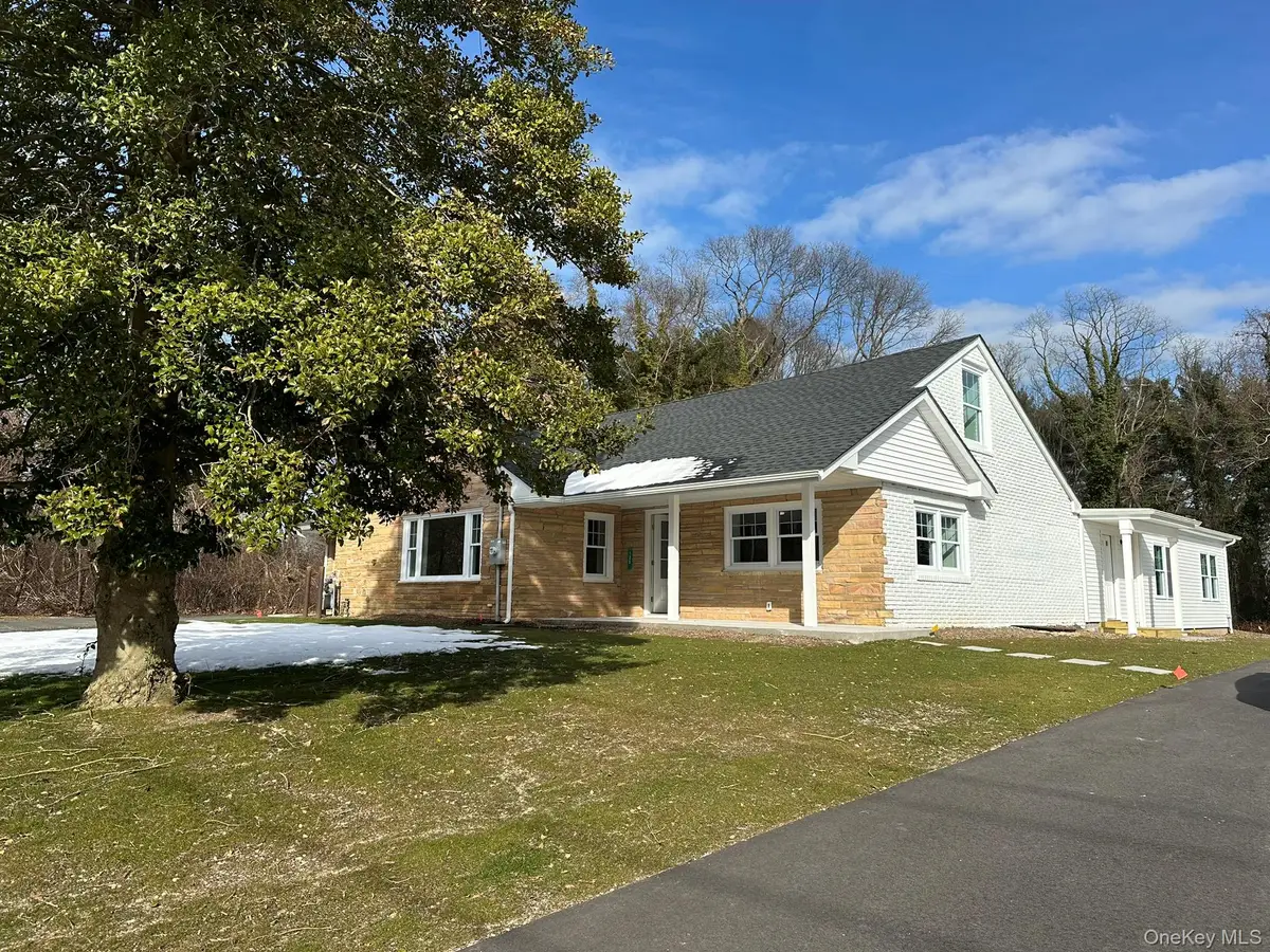 125 W Main Street, Kings Park, NY 11754 - #1