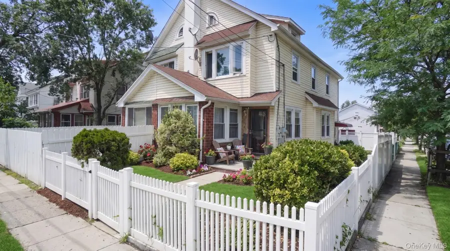190-27 109th Road, Saint Albans, NY 11412 - #2