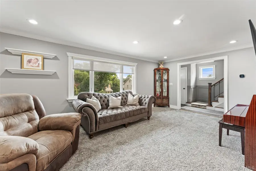 78 Tuckahoe Avenue, Eastchester, NY 10709 - #3