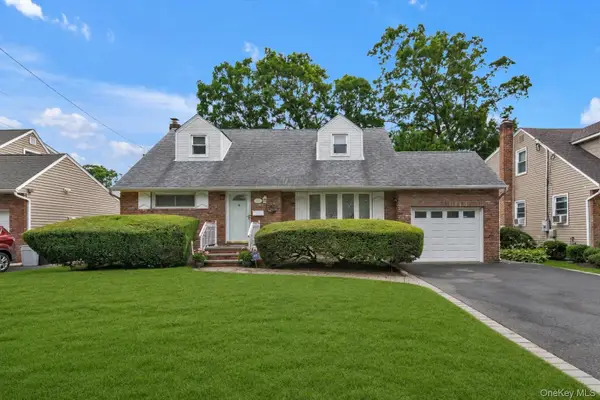 1812 Gormley Avenue, Merrick, NY 11566