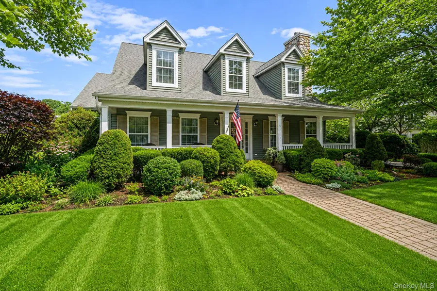 5 Green Ash Street, Calverton, NY 11933 - #2