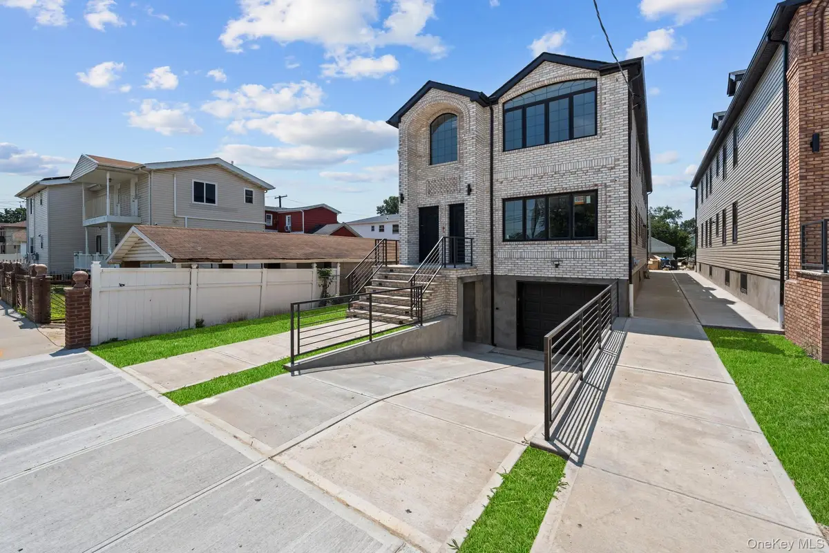 21948 143rd Avenue, Springfield Gardens, NY 11413 - #1