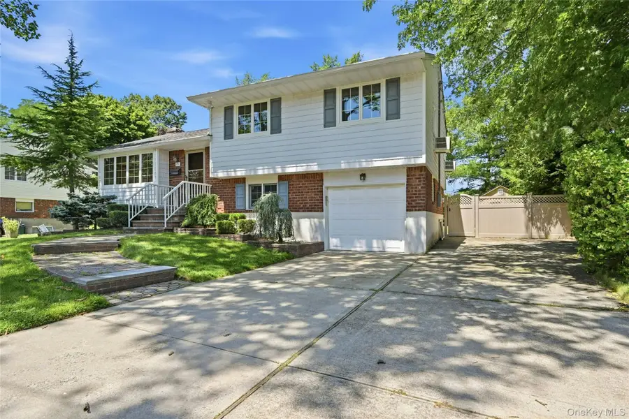 95 Miller Boulevard, Syosset, NY 11791 - #3