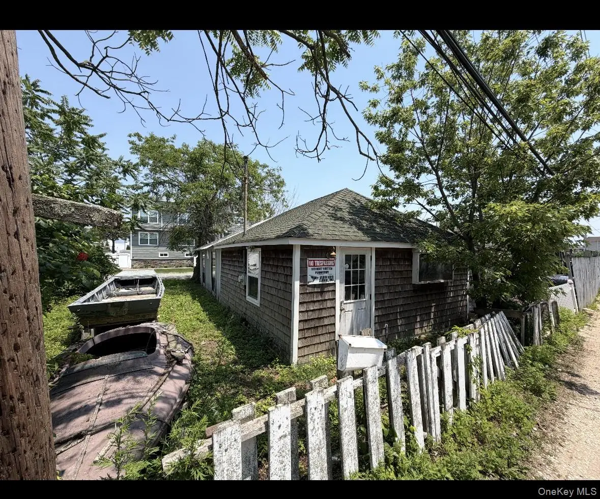 3908-A Sands Lane, Seaford, NY 11783 - #1