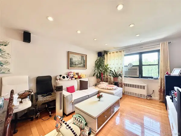 138-25 31 Drive #6L, Flushing, NY 11354