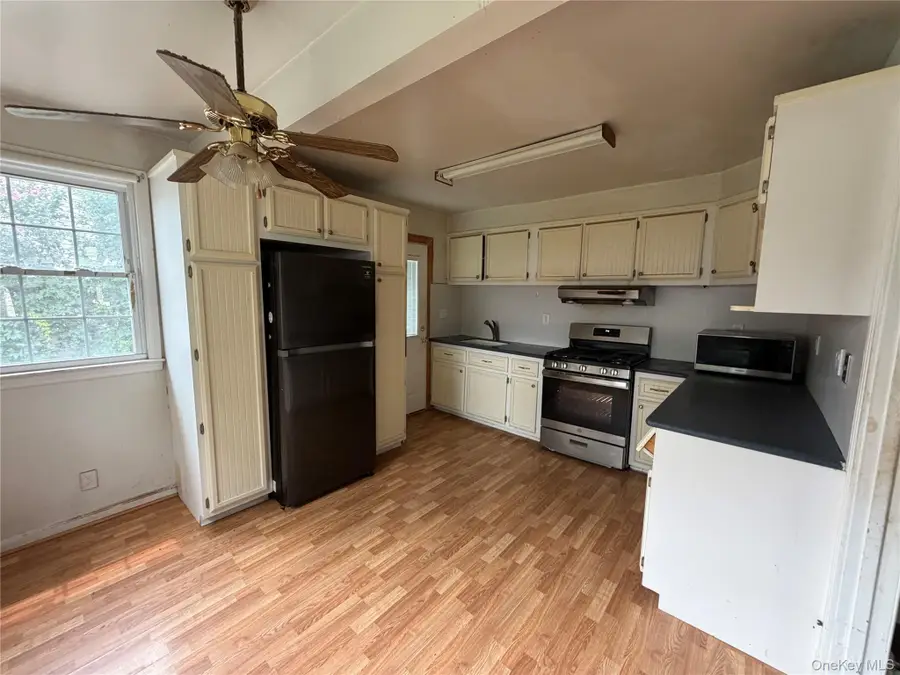 25 Monterey Place, Yonkers, NY 10710 - #3