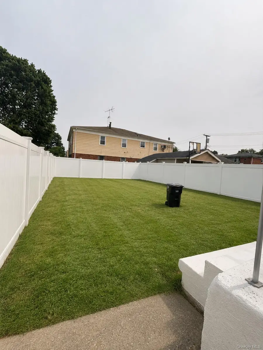 8906 Avenue L, Brooklyn, NY 11236 - #2