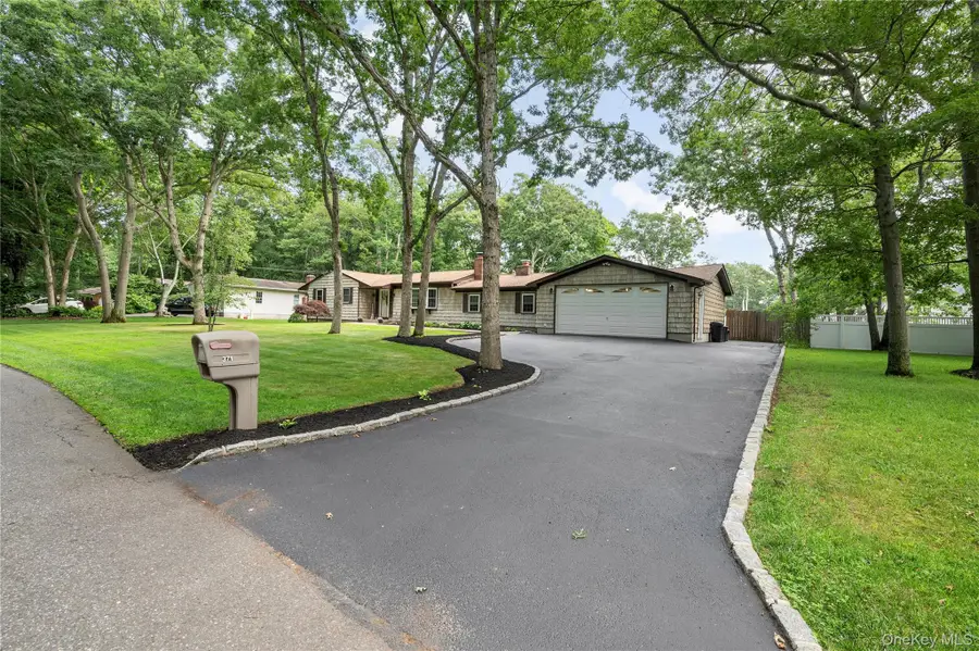 371 Hewlett Avenue, Patchogue, NY 11772 - #2