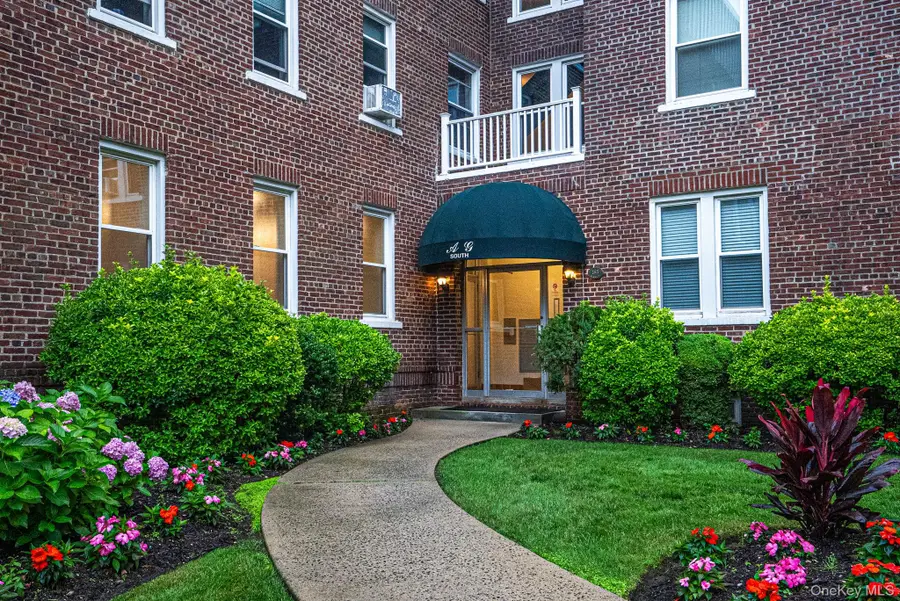 185 Atlantic Avenue #C11, Lynbrook, NY 11563 - #2