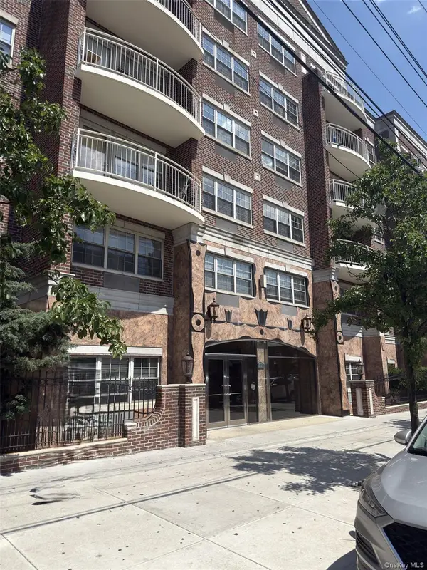 38-11 108th Street #3H, Corona, NY 11368