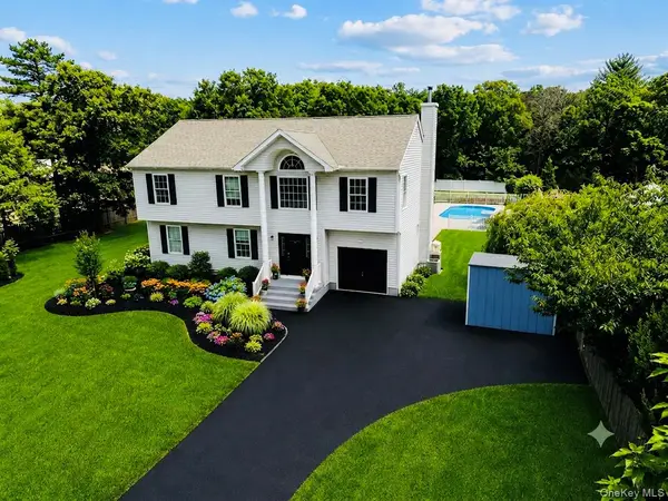 241 Middle Island Road, Medford, NY 11763