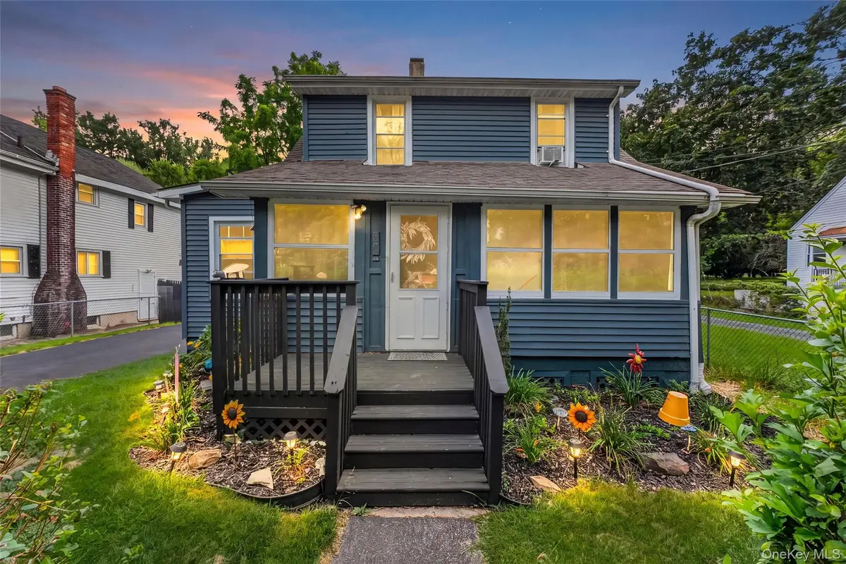 30 Glenwood Avenue, Poughkeepsie, NY 12603 - #1