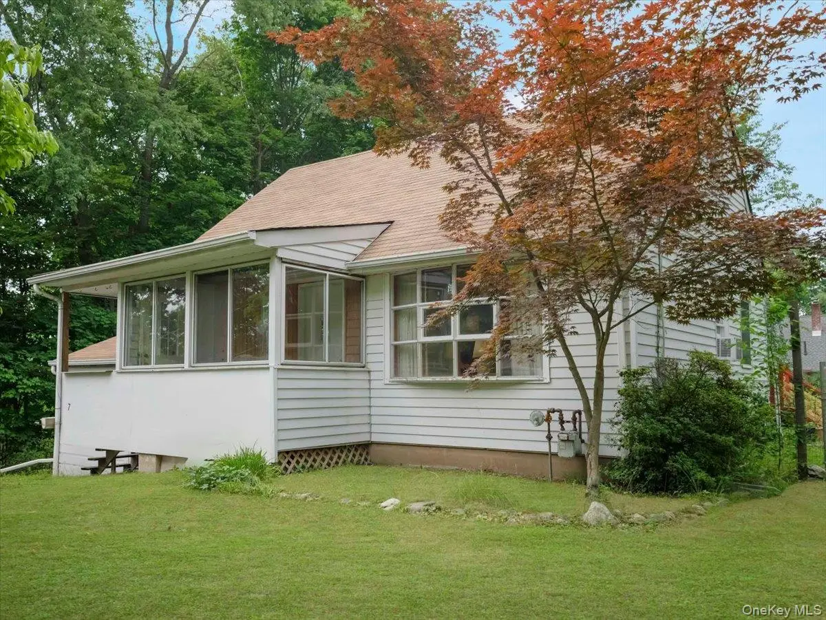 7 Hillaire Place, Nanuet, NY 10954 - #1