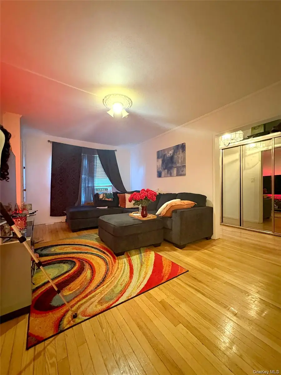 197-09 Dunton Avenue #1A, Hollis, NY 11423 - #3