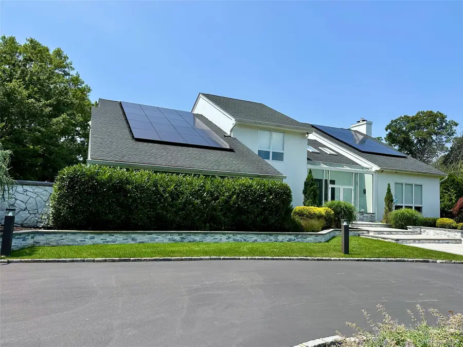 5 Meadow Gate W, Saint James, NY 11780 - #2