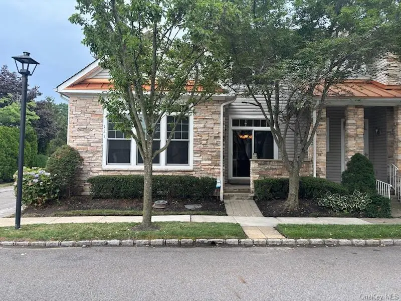 123 Links Court, Port Washington, NY 11050 - #1