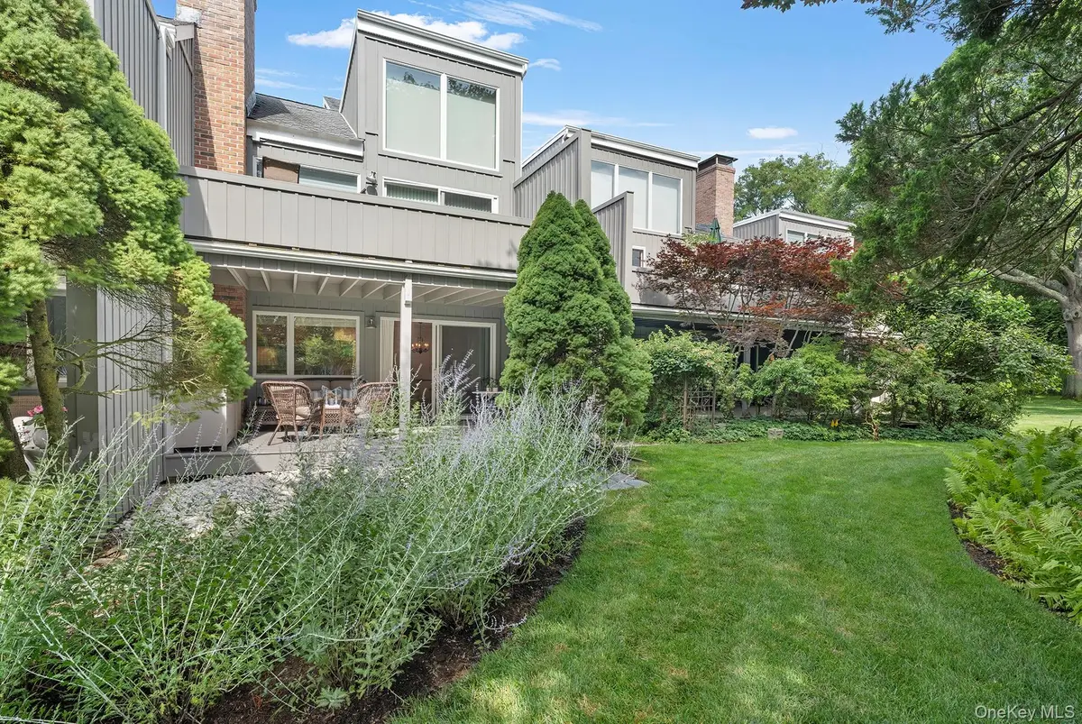 514 Pantigo Road #5, East Hampton, NY 11937 - #1