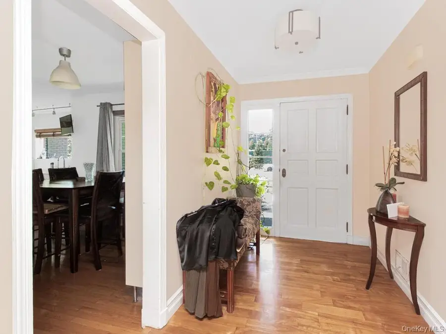 35 Barnard Road, New Rochelle, NY 10801 - #2