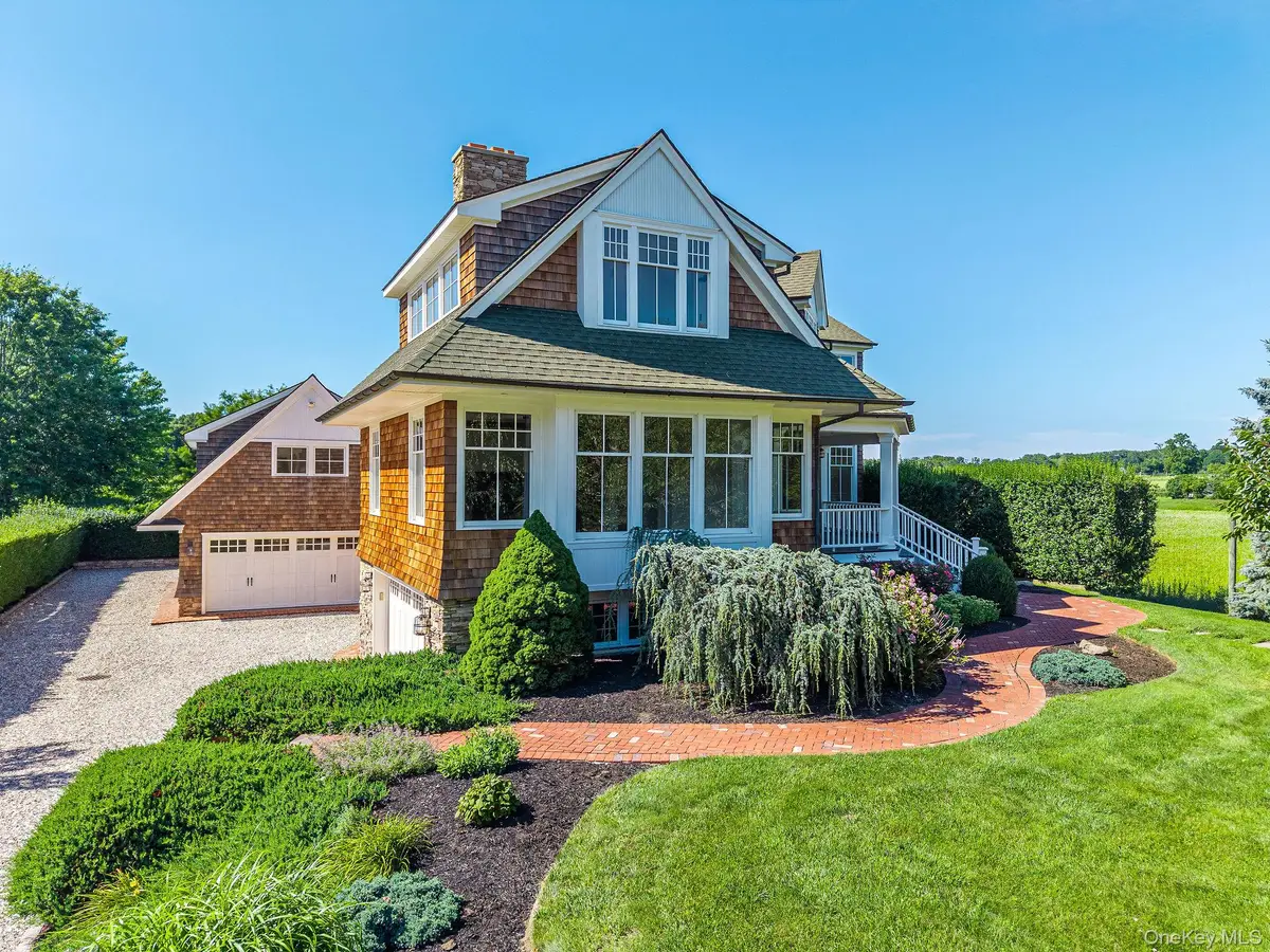 118 Peconic Bay Boulevard, Aquebogue, NY 11901 - #1
