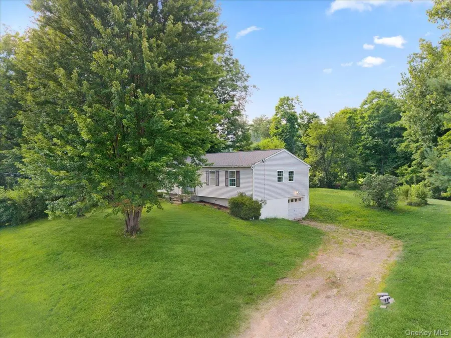 39 N Farm Drive, Dover Plains, NY 12522 - #2