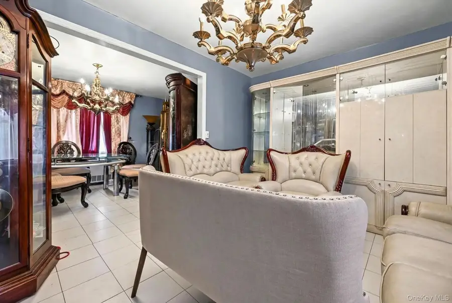 19217 Williamson Avenue, Springfield Gardens, NY 11413 - #2