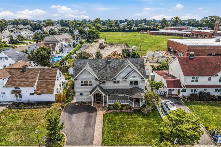 63 Kingfisher Road, Levittown, NY 11756 - #2