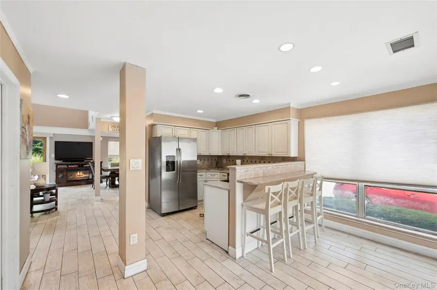 100 Baker Court #90, Island Park, NY 11558 - #2
