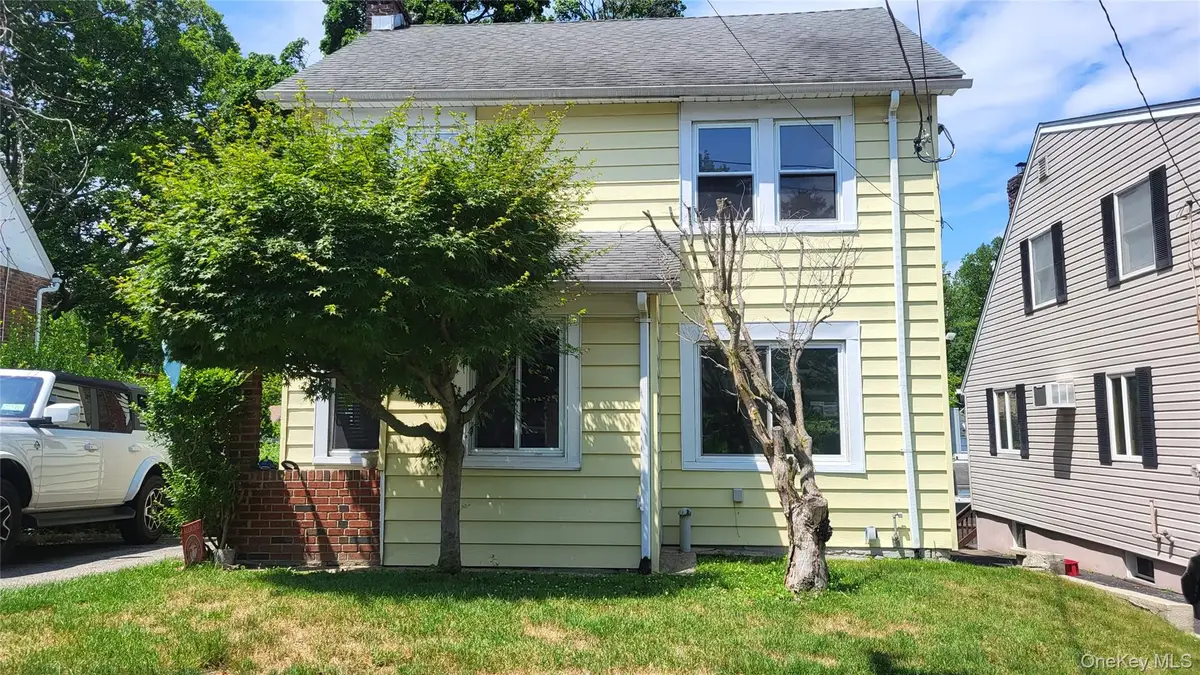 34 Irma Avenue, Port Washington, NY 11050 - #1