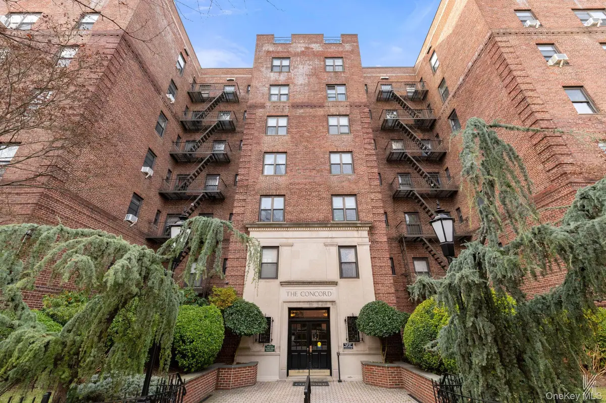 25-40 31st Avenue #6E/F, Astoria, NY 11106 - #1